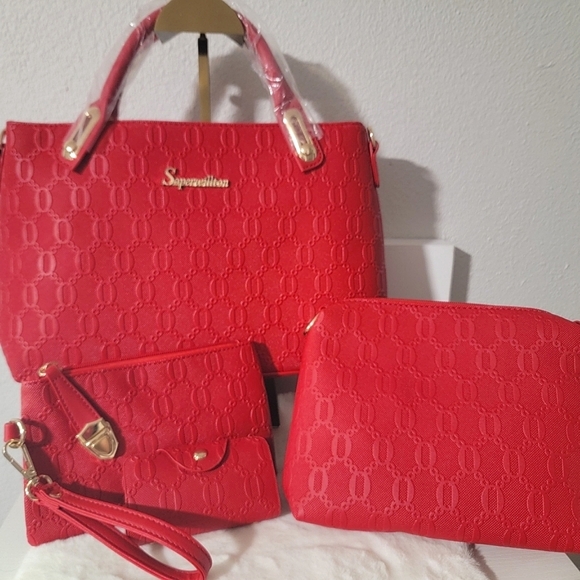 4-Piece Red Embossed Handbag Set — Chic & Versatile - Picture 3 of 16